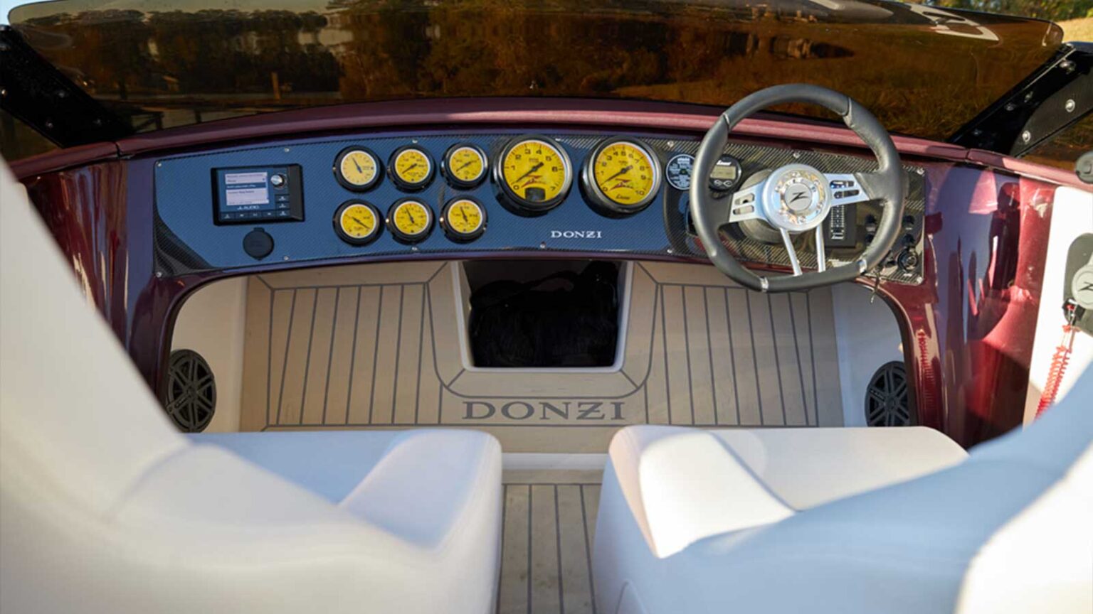 22 CLASSIC - Donzi Yachts